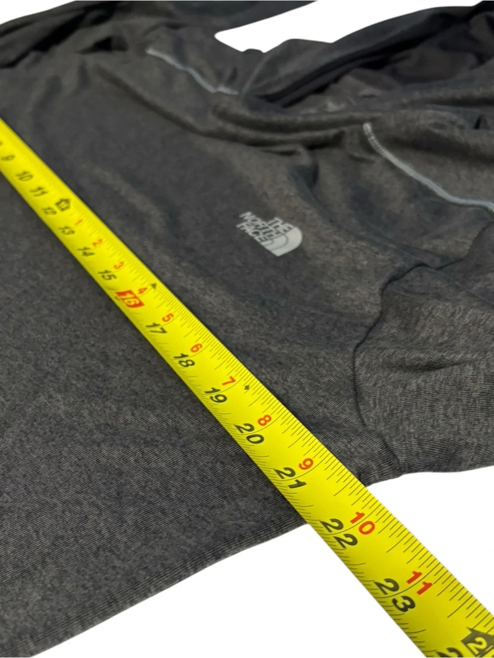 The North Face FlashDry Lightweight Hoodie Gray Men’s Large